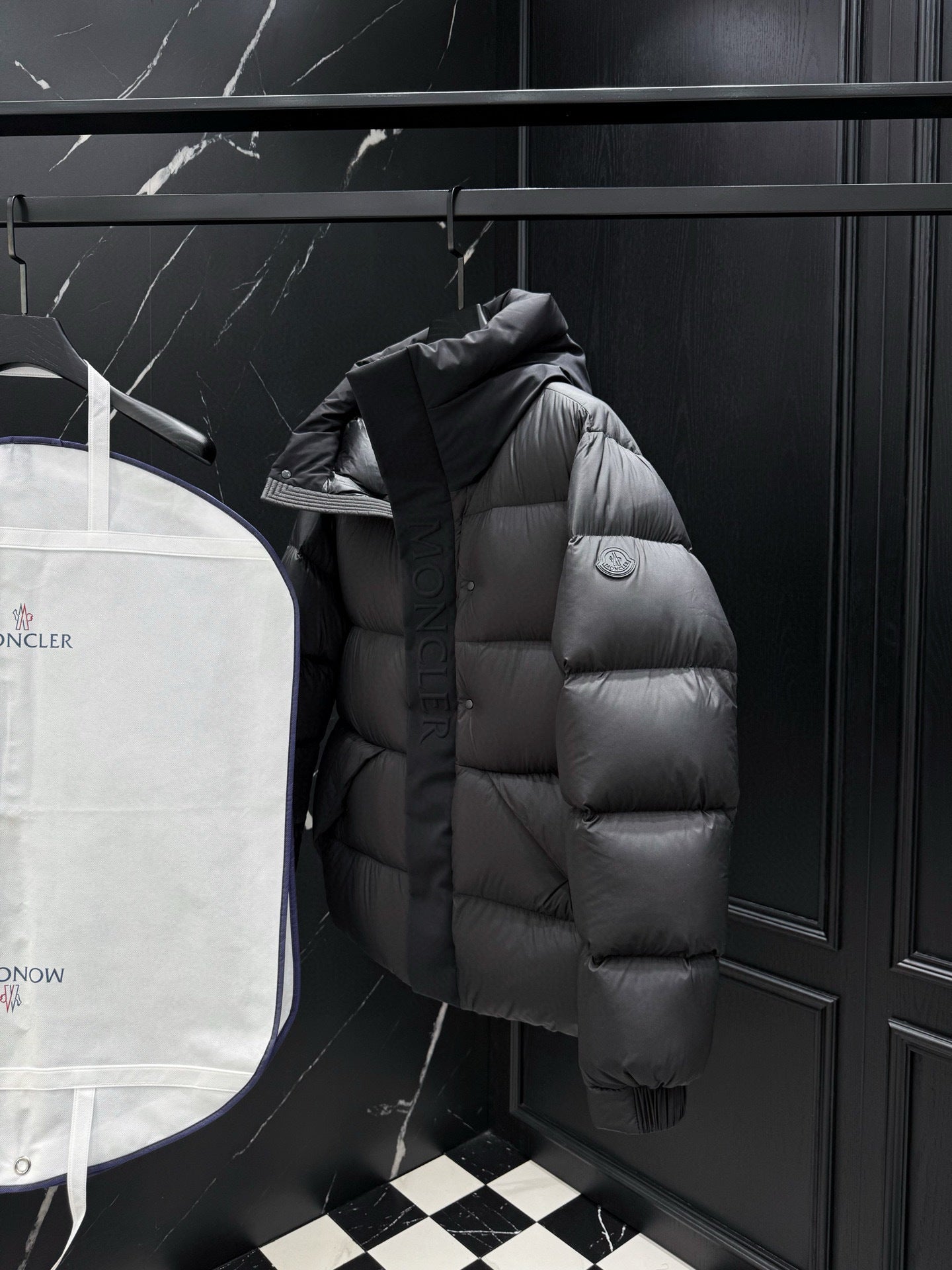 MONCLER Madeira Hooded Short Down Jacket